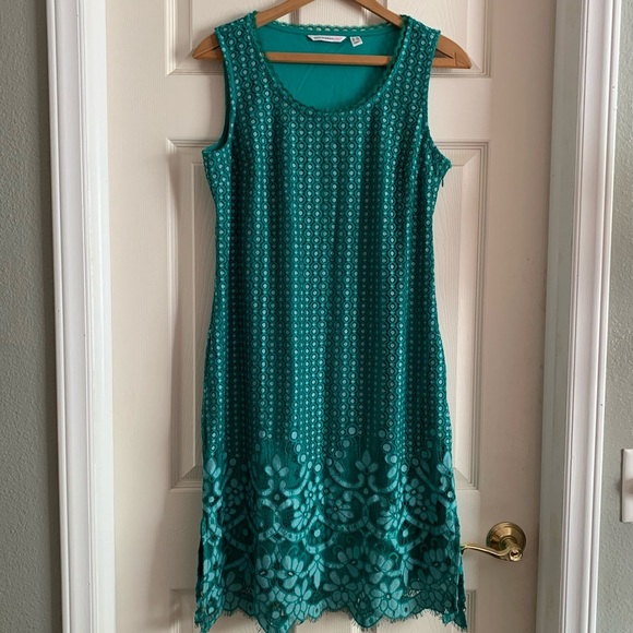 Isaac Mizrahi Green Petite Engineered Bi-Color Lace Midi Dress Size M/P - Picture 15 of 16
